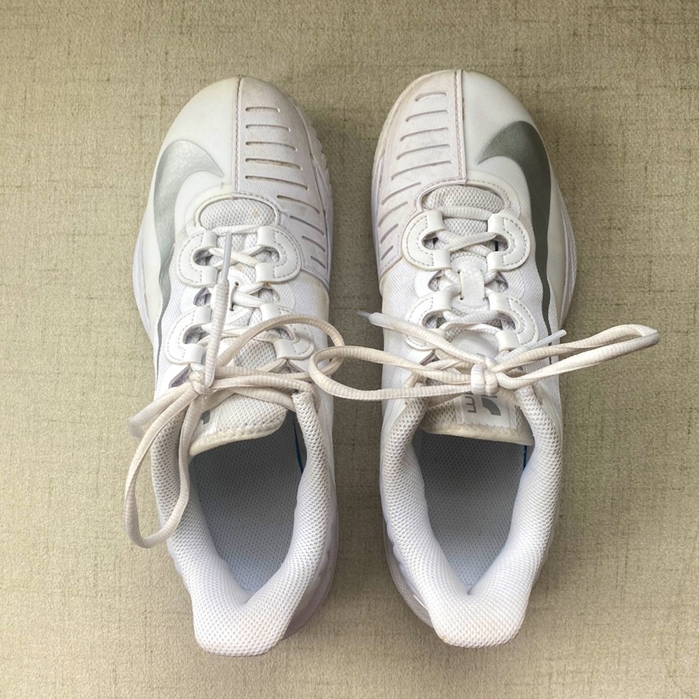 Nike Women’s Tennis Shoes, size 8
